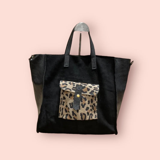 Grand sac en cuir noir avec poche léopard